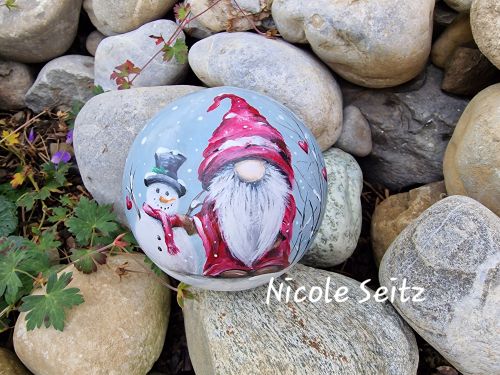 Terrakotta-Kugel * Wichtel * handbemalt * 12 cm * Schneemann Winter Schnee Herz